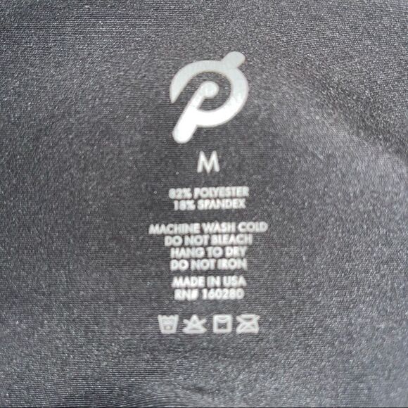 Peloton High Waisted Ribbed Pocket Leggings In Black - Picture 5 of 10